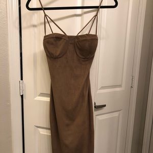 Fashion Nova mid length dress